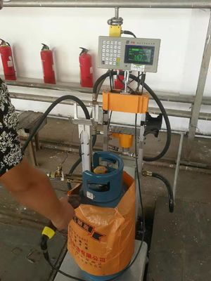 GRILL, der LPG-Zylinder-Füllmaschine CNEX kochend kampiert
